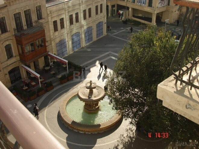 Сдаётся 5-комн. вторичка 240 м², м. Сахил, photo 10 from 15