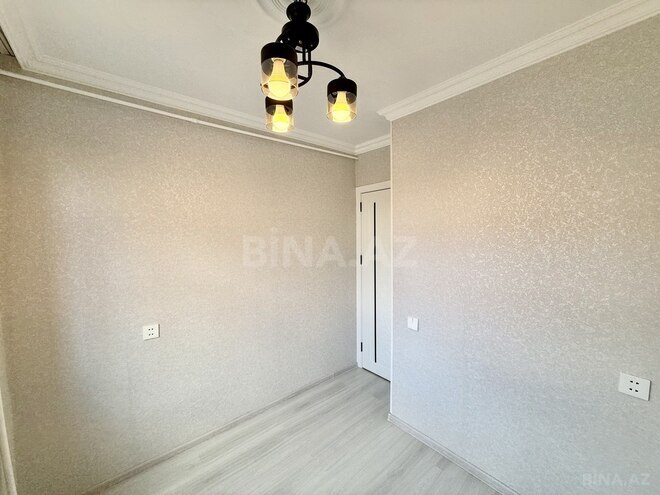 Продаётся 2-комн. вторичка 36 м², м. Нефтчиляр, photo 13 from 17