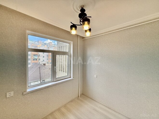 Продаётся 2-комн. вторичка 36 м², м. Нефтчиляр, photo 11 from 17