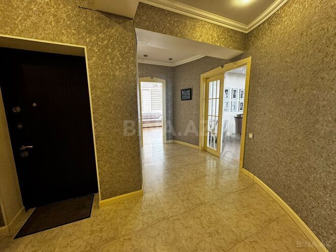 Продаётся 4-комн. новостройка 220 м², м. Низами, photo 15 from 23