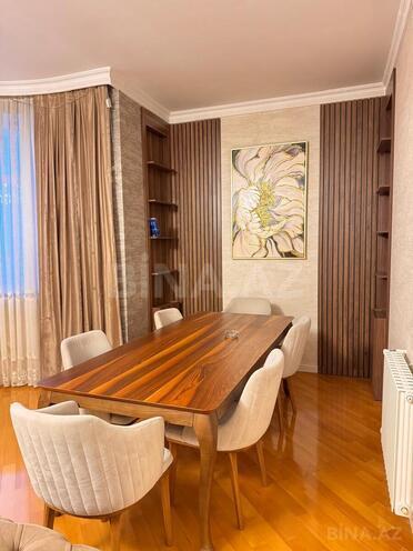 Сдаётся 3-комн. новостройка 140 м², м. 28 мая, photo 9 from 23