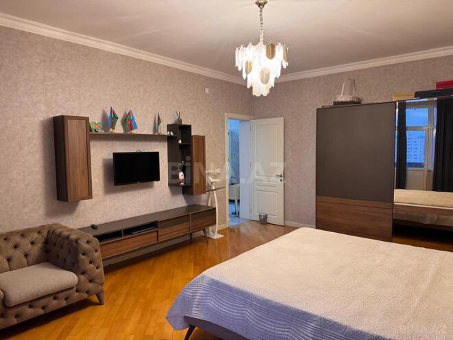 Сдаётся 3-комн. новостройка 140 м², м. 28 мая, photo 14 from 23