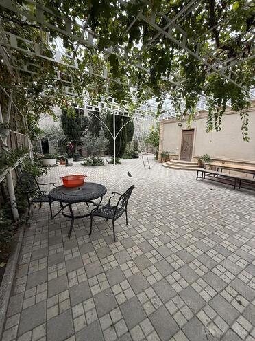 Satılır 7 otaqlı həyət evi/bağ evi 150 m², Buzovna q., photo 1 from 18
