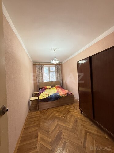 Satılır 2 otaqlı köhnə tikili 55 m², İnşaatçılar m., photo 6 from 12