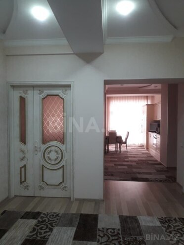 İcarəyə verilir 2 otaqlı yeni tikili 110 m², 28 May m., photo 3 from 12