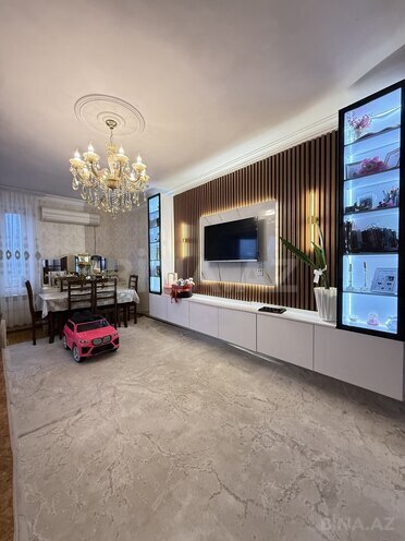 Продаётся 3-комн. вторичка 85 м², м. 20 января, photo 1 from 22