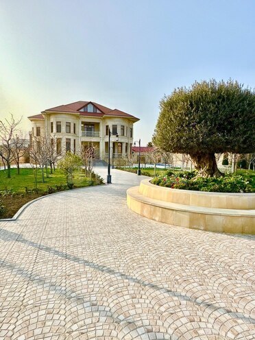 Сдаётся 5-комн. дом/дача 400 м², пос. Бильгях, photo 1 from 25