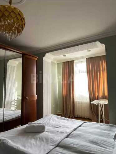 İcarəyə verilir 3 otaqlı köhnə tikili 95 m², Nizami m., photo 6 from 16