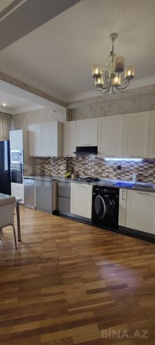 İcarəyə verilir 3 otaqlı yeni tikili 123 m², 28 May m., photo 12 from 22