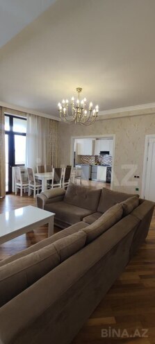 İcarəyə verilir 3 otaqlı yeni tikili 123 m², 28 May m., photo 1 from 22
