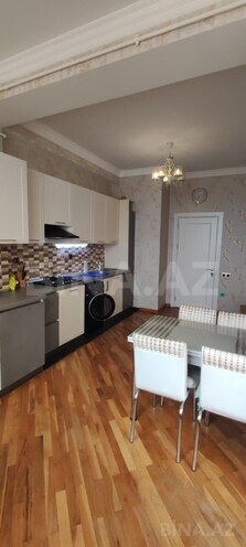 İcarəyə verilir 3 otaqlı yeni tikili 123 m², 28 May m., photo 13 from 22