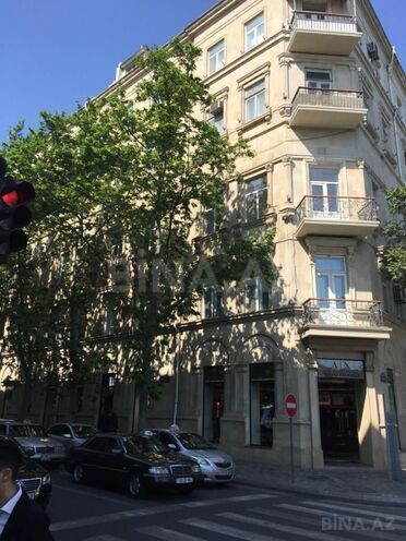 Сдаётся 3-комн. новостройка 100 м², м. Сахил, photo 14 from 15