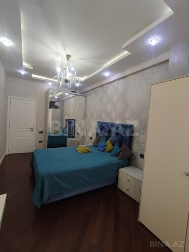 Сдаётся 3-комн. новостройка 159 м², м. 28 мая, photo 12 from 27