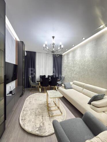 Сдаётся 2-комн. новостройка 65 м², м. 8 ноября, photo 3 from 17
