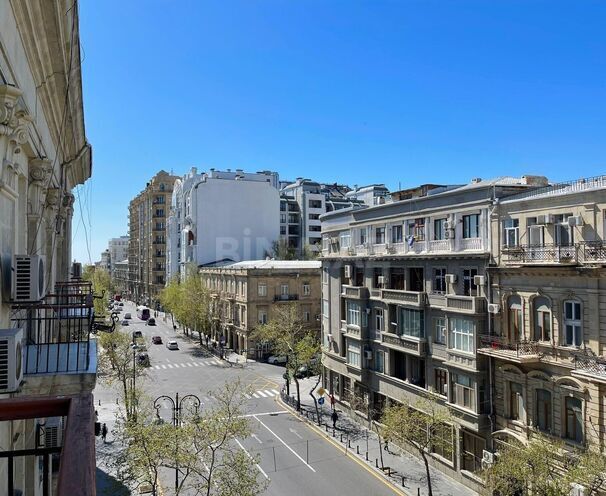 Сдаётся 3-комн. вторичка 120 м², м. Сахил, photo 18 from 25