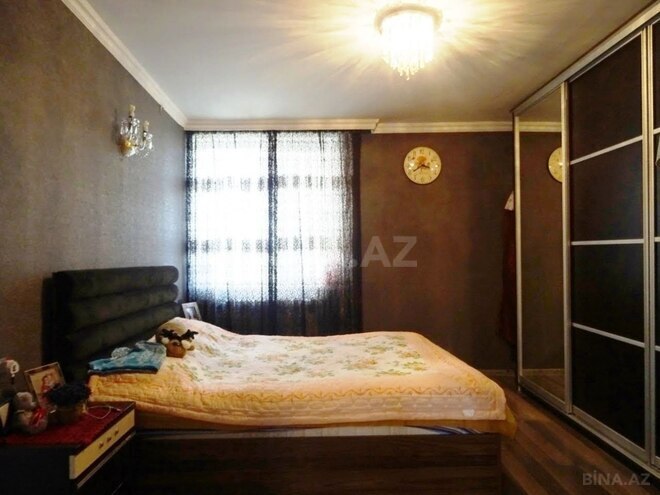 Продаётся 3-комн. вторичка 70 м², м. Иншаатчылар, photo 7 from 14