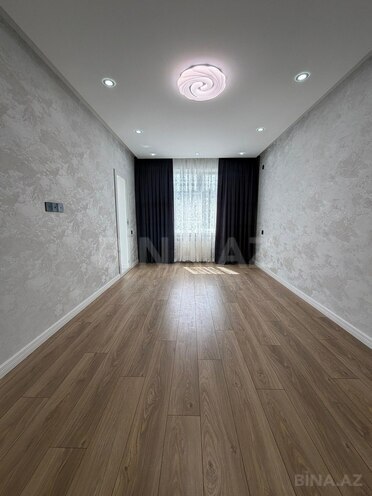 Продаётся 3-комн. вторичка 65 м², м. Ази Асланов, photo 4 from 9