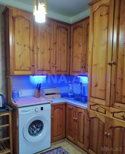 Satılır 4 otaqlı köhnə tikili 123 m², Xalqlar Dostluğu m., photo 8 from 30