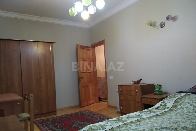 Satılır 4 otaqlı köhnə tikili 123 m², Xalqlar Dostluğu m., photo 14 from 30
