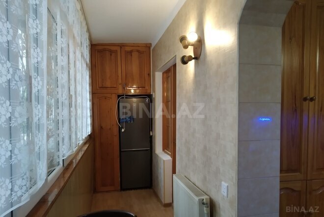 Satılır 4 otaqlı köhnə tikili 123 m², Xalqlar Dostluğu m., photo 16 from 30
