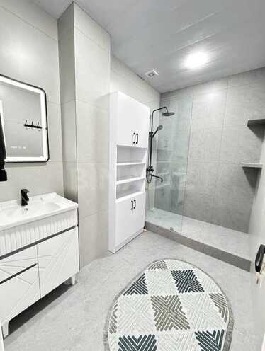 Сдаётся 3-комн. новостройка 140 м², м. 28 мая, photo 9 from 10