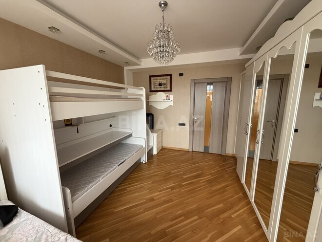 Продаётся 3-комн. новостройка 116 м², Хатаинский р., photo 10 from 32