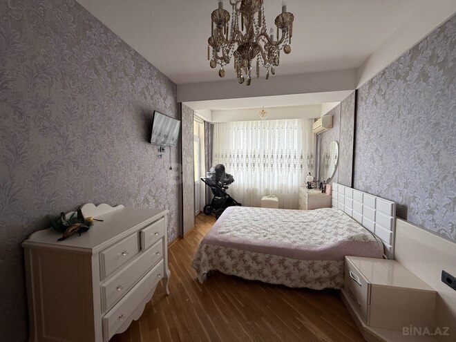 Продаётся 3-комн. новостройка 116 м², Хатаинский р., photo 24 from 32