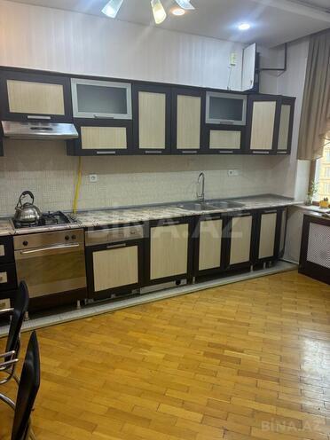 İcarəyə verilir 3 otaqlı yeni tikili 130 m², 28 May m., photo 4 from 27