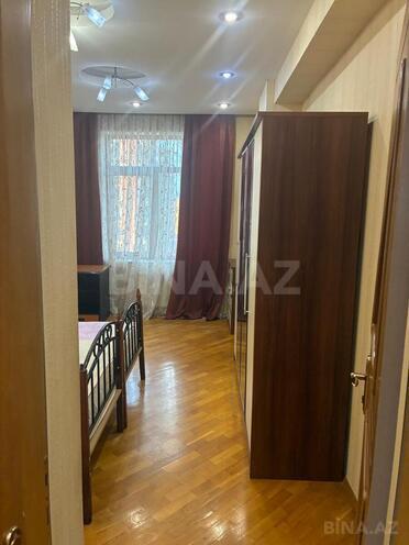 İcarəyə verilir 3 otaqlı yeni tikili 130 m², 28 May m., photo 18 from 27