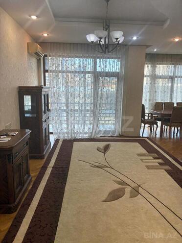 İcarəyə verilir 3 otaqlı yeni tikili 130 m², 28 May m., photo 15 from 27