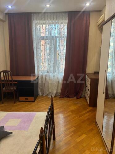 İcarəyə verilir 3 otaqlı yeni tikili 130 m², 28 May m., photo 9 from 27