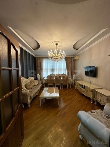 Продаётся 3-комн. новостройка 90 м², м. Ази Асланов, photo 1 from 21