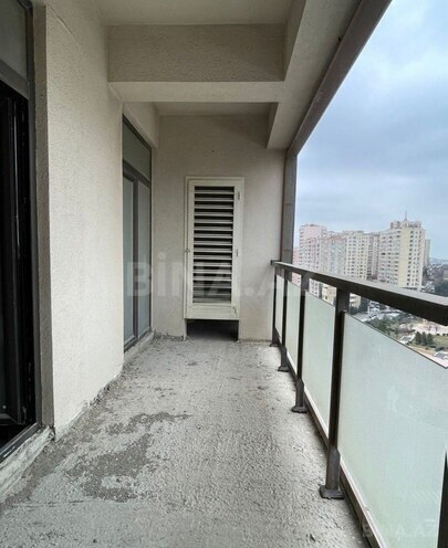 Продаётся 3-комн. новостройка 185 м², м. Элмляр Академиясы, photo 12 from 15