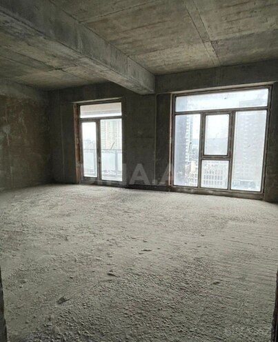 Продаётся 3-комн. новостройка 185 м², м. Элмляр Академиясы, photo 4 from 15