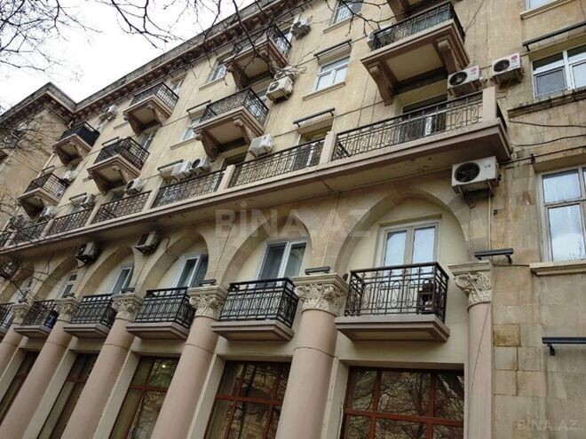 Сдаётся 2-комн. вторичка 65 м², м. Ичеришехер, photo 3 from 19