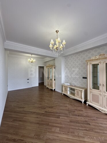 Сдаётся 3-комн. новостройка 130 м², м. 28 мая, photo 10 from 24