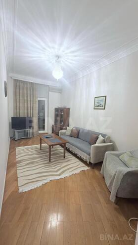 Сдаётся 2-комн. вторичка 65 м², м. Ичеришехер, photo 12 from 19