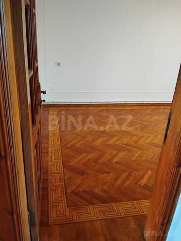 Продаётся 3-комн. вторичка 81 м², м. Халглар Достлугу, photo 3 from 28