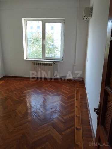 Продаётся 3-комн. вторичка 81 м², м. Халглар Достлугу, photo 7 from 28