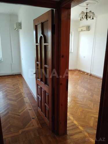 Продаётся 3-комн. вторичка 81 м², м. Халглар Достлугу, photo 17 from 28