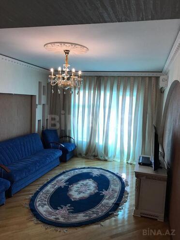 Продаётся 3-комн. новостройка 110 м², м. Элмляр Академиясы, photo 1 from 17