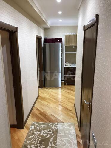 Продаётся 3-комн. новостройка 110 м², м. Элмляр Академиясы, photo 9 from 17