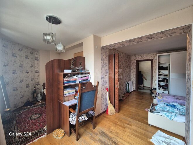 Satılır 4 otaqlı köhnə tikili 120 m², Yasamal r., photo 9 from 13