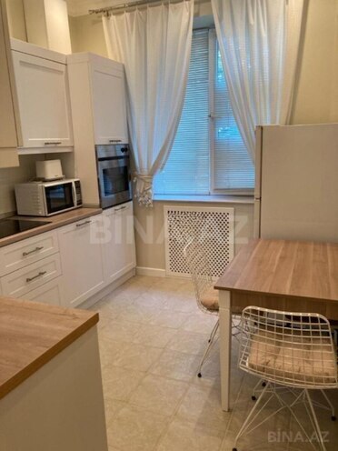 Сдаётся 2-комн. вторичка 70 м², м. Сахил, photo 6 from 9