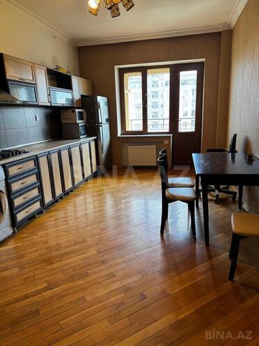 Продаётся 4-комн. новостройка 240 м², Насиминский  р., photo 10 from 32