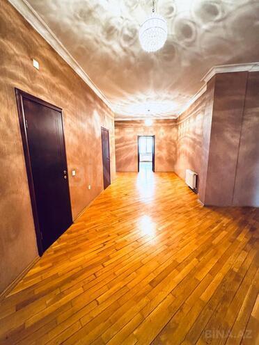 Продаётся 4-комн. новостройка 240 м², Насиминский  р., photo 21 from 32