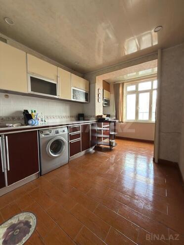 Satılır 5 otaqlı köhnə tikili 140 m², Memar Əcəmi m., photo 9 from 13