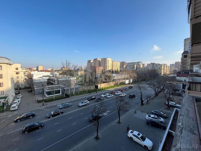 Satılır 2 otaqlı köhnə tikili 50 m², Gənclik m., photo 8 from 11