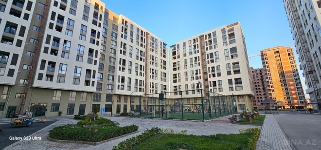 Продаётся 4-комн. новостройка 150 м², Бинагадинский р., photo 1 from 15