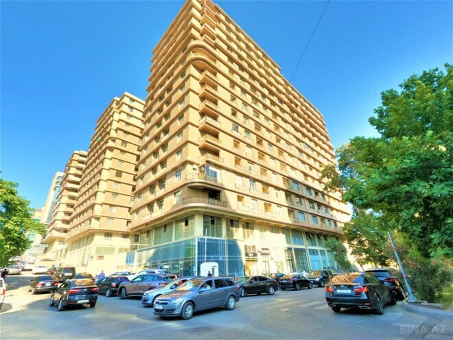 Сдаётся 3-комн. новостройка 110 м², м. Низами, photo 3 from 15